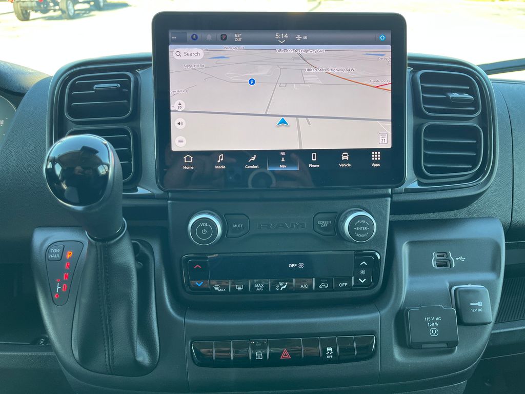 Vehicle image 29 of 36
