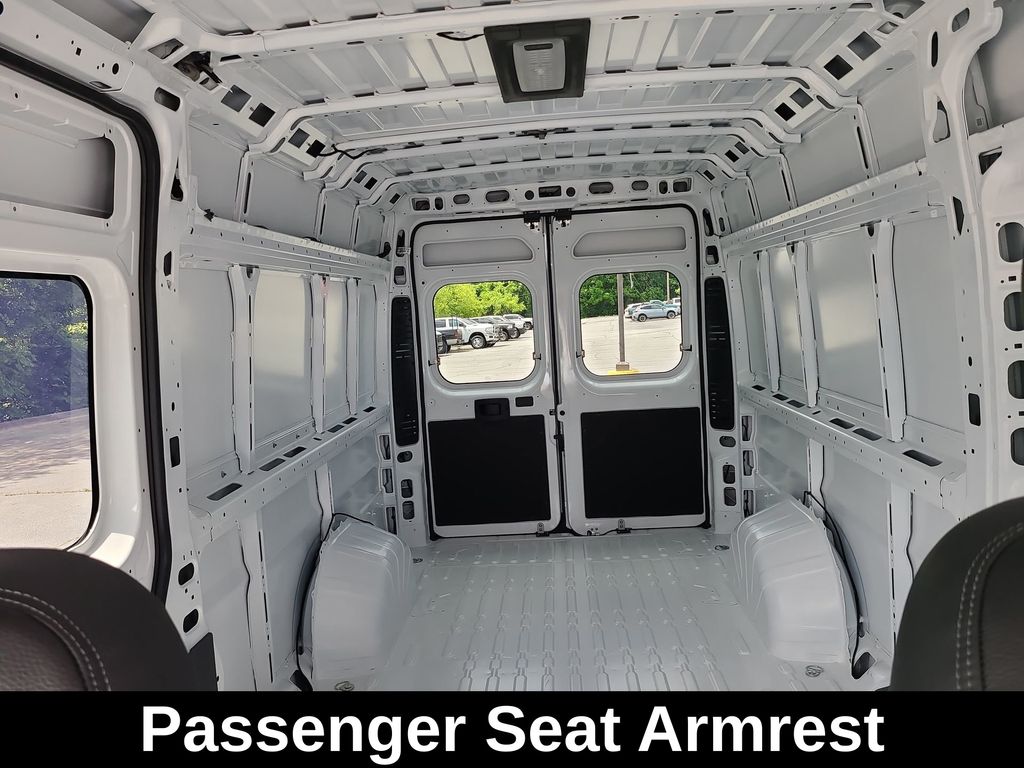 Vehicle image 56 of 57
