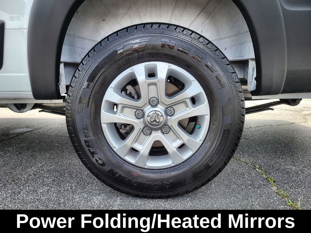 Vehicle image 16 of 57