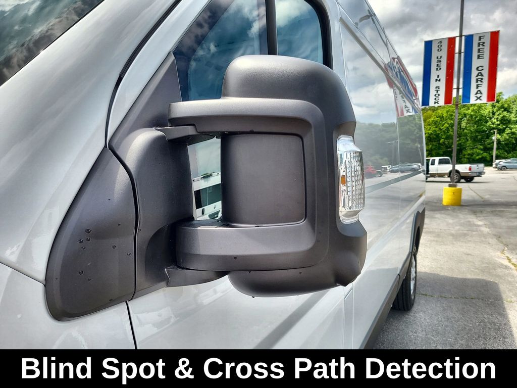 Vehicle image 55 of 57