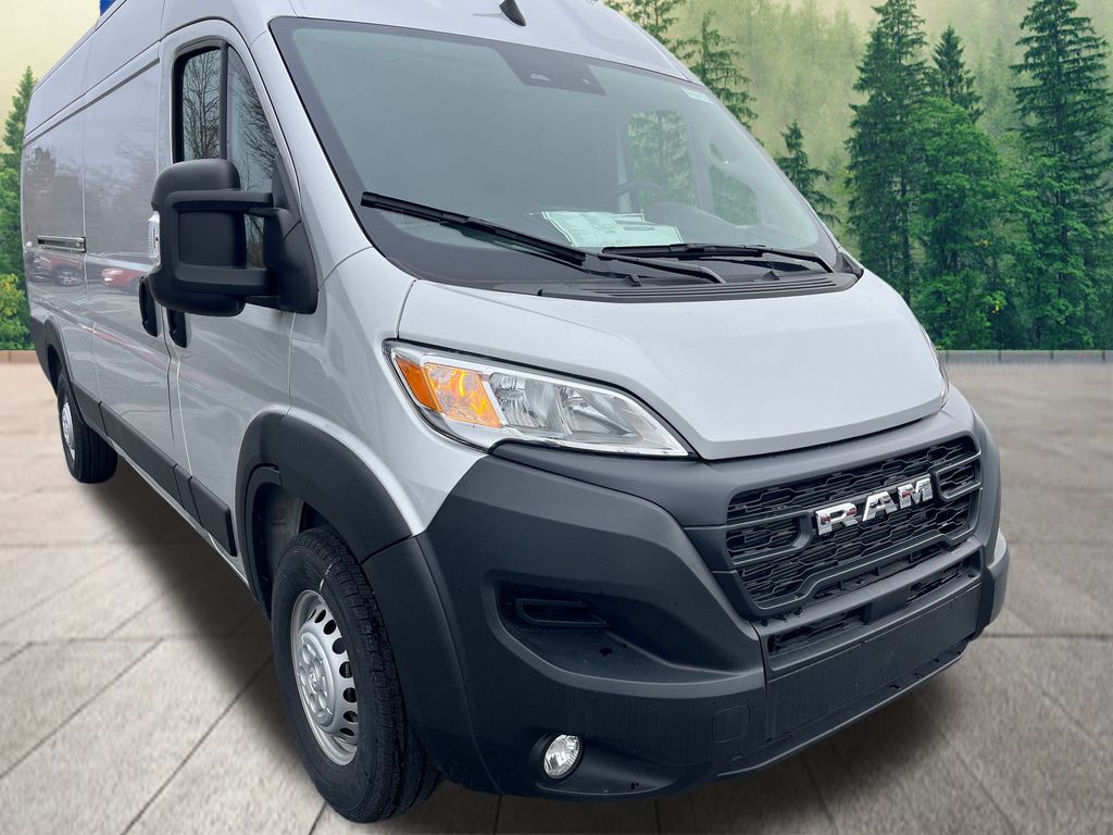 Vehicle image 4 of 41
