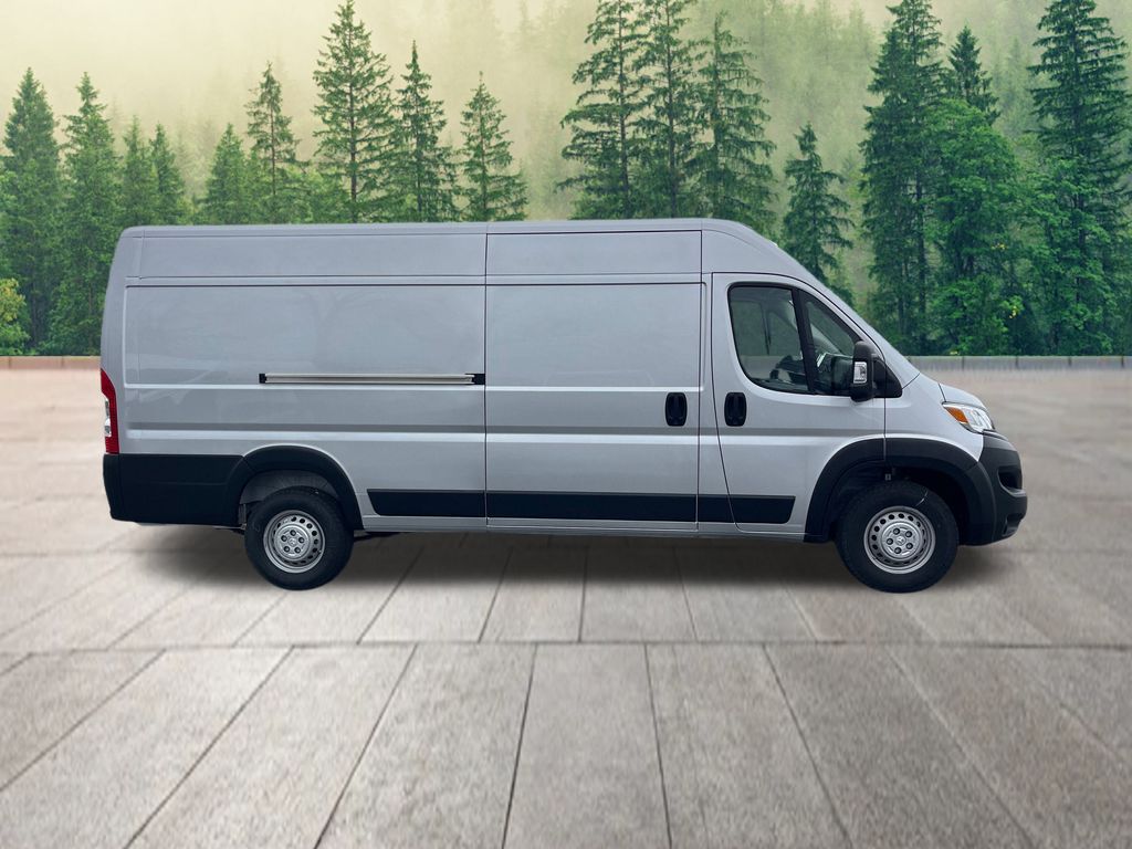 Vehicle image 5 of 41