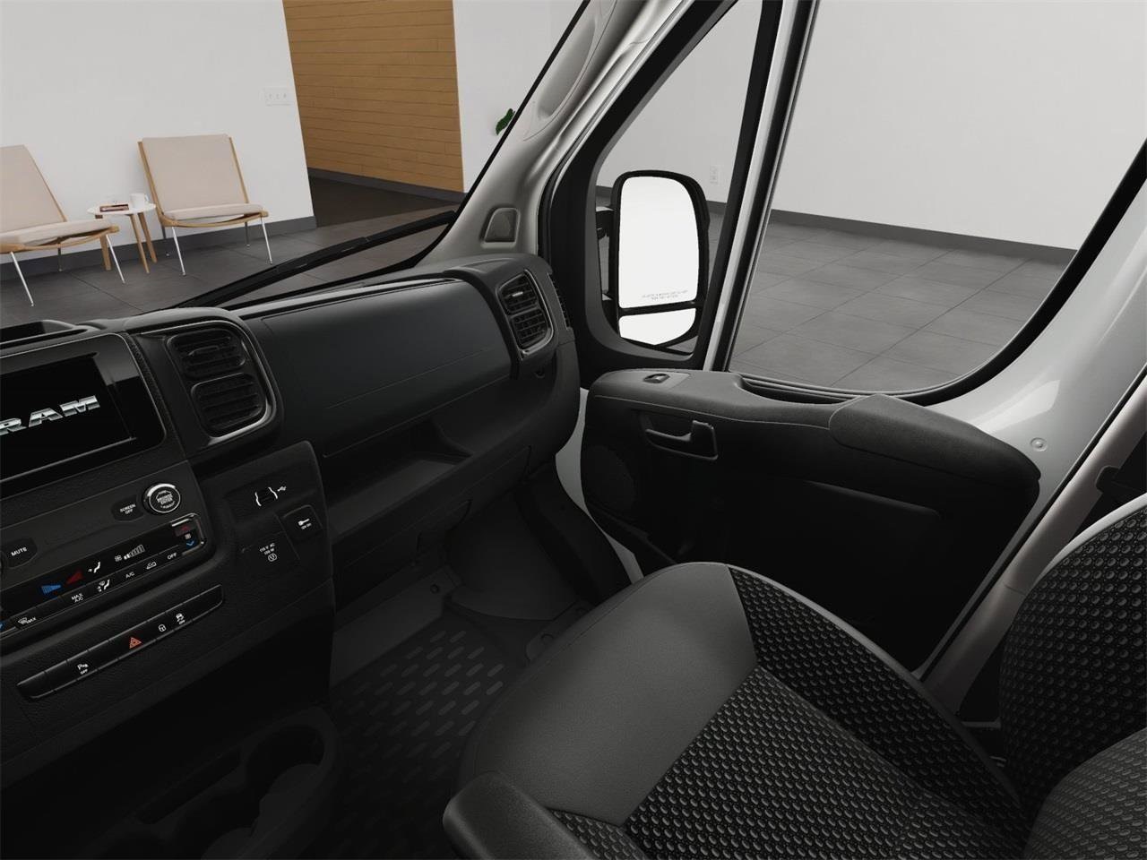 2024 Ram ProMaster Cargo Van Tradesman Image 32 of 33