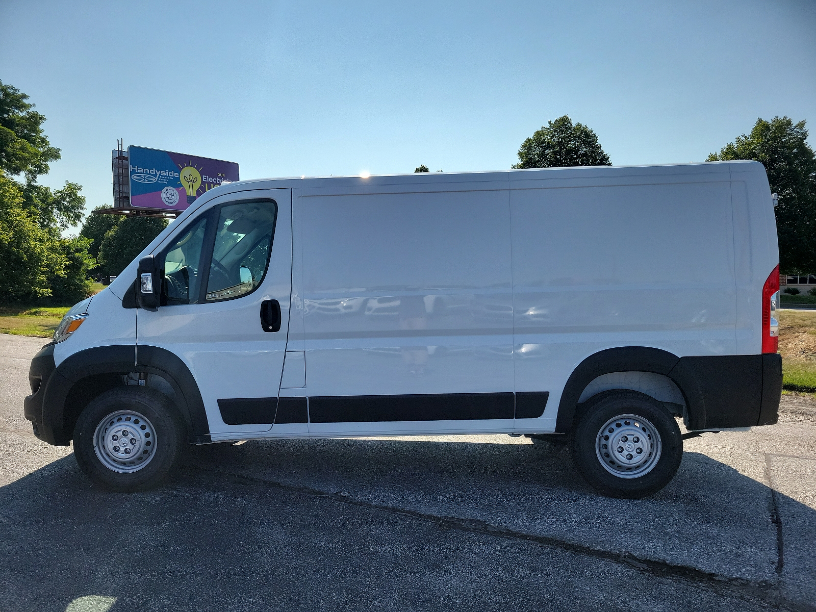 Vehicle image 7 of 20