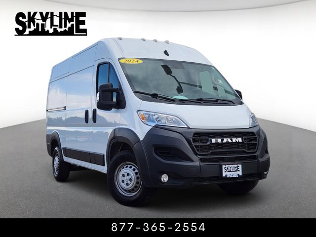 2024 Ram ProMaster Cargo Van Tradesman Image 2 of 20