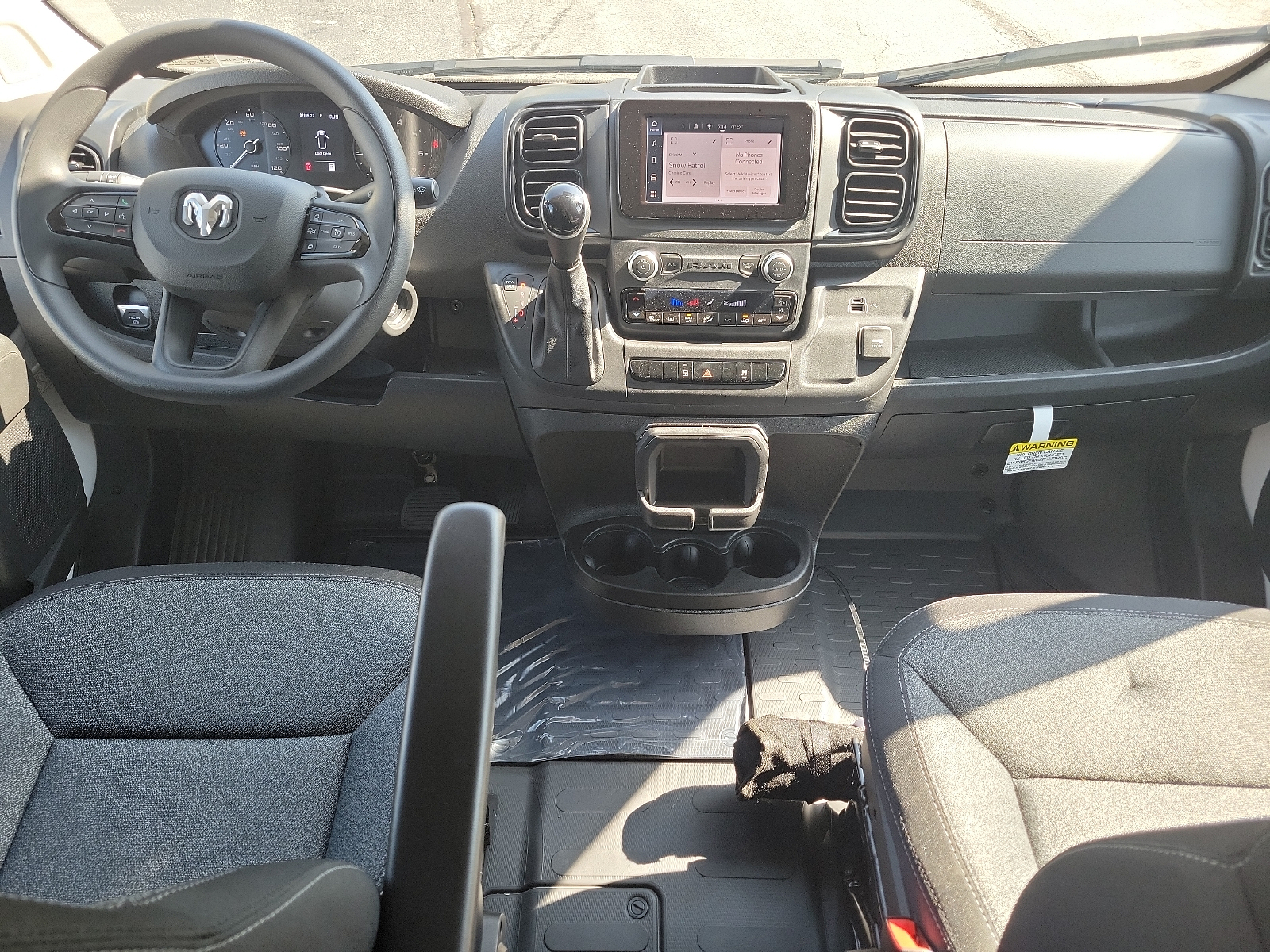 Vehicle image 10 of 21