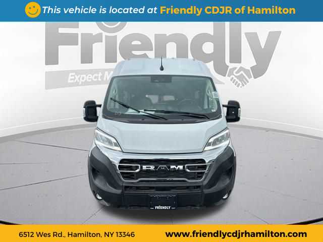 2024 Ram ProMaster Window Van SLT+ Image 3 of 21