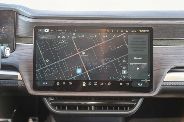 2024 Rivian R1T Adventure Image 17 of 27