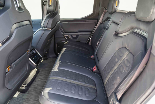 2024 Rivian R1T Adventure Image 11 of 27