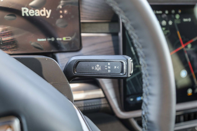 2024 Rivian R1T Adventure Image 24 of 27