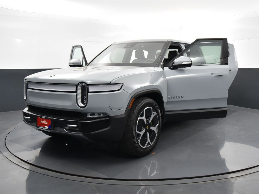 2024 Rivian R1T Adventure Image 3 of 40