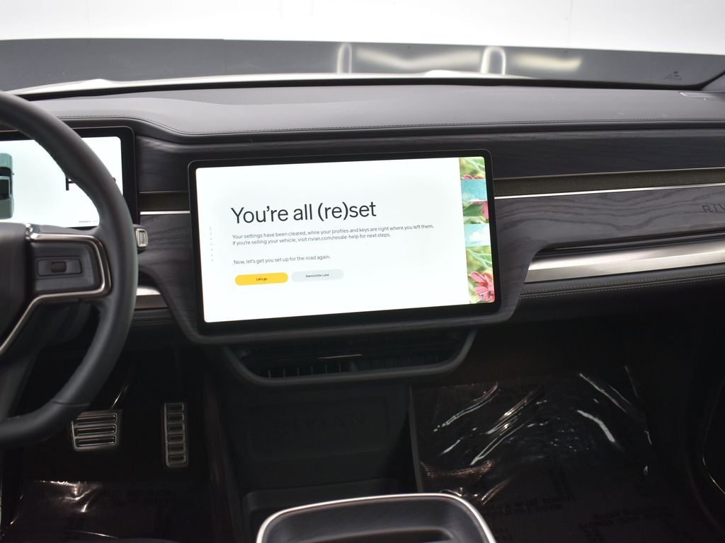 2024 Rivian R1T Adventure Image 40 of 40