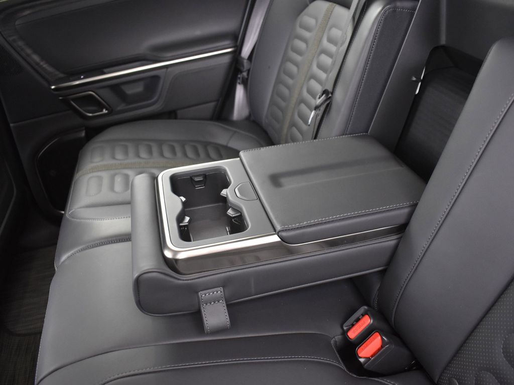 2024 Rivian R1T Adventure Image 38 of 40