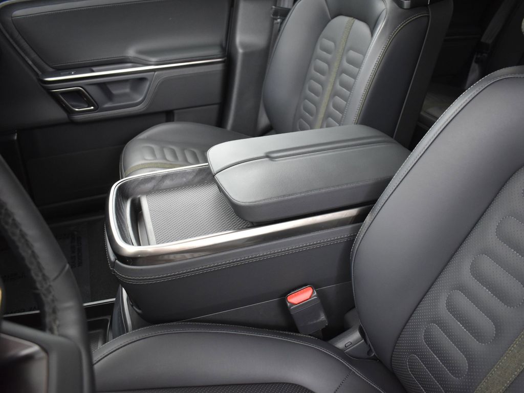 2024 Rivian R1T Adventure Image 37 of 40