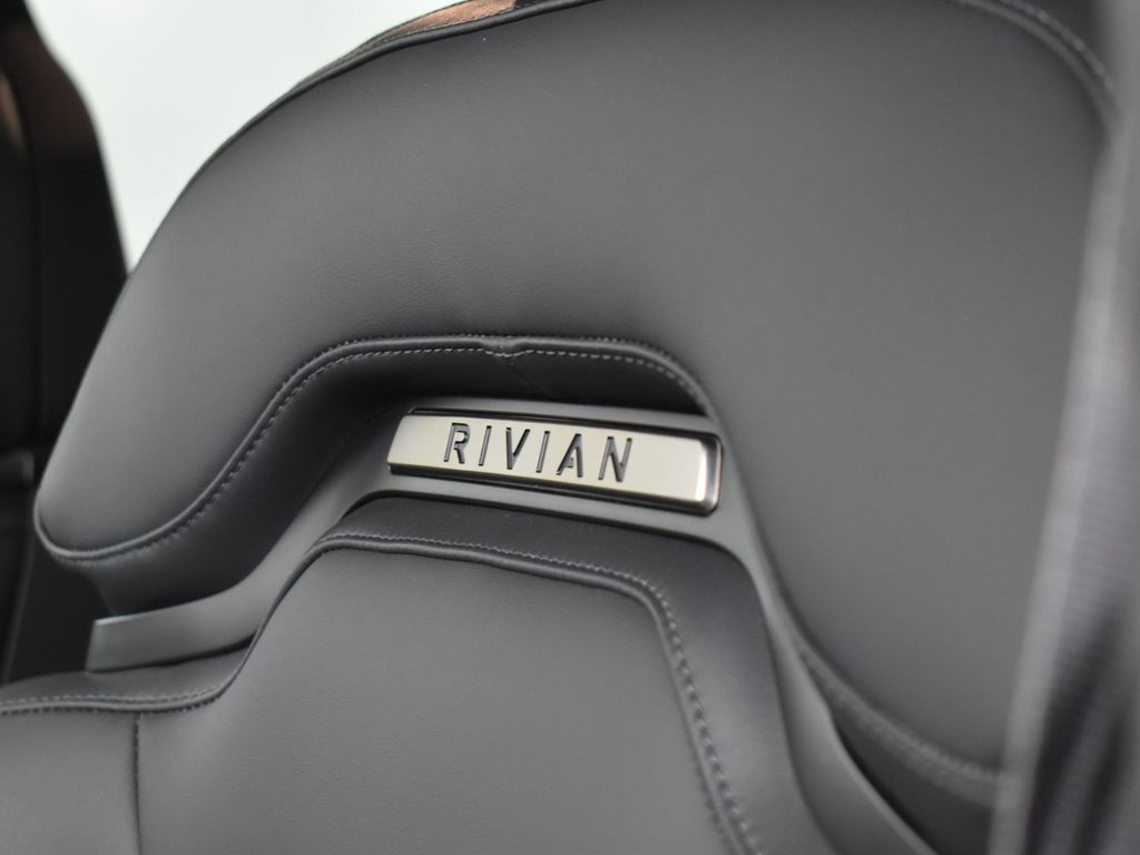 2024 Rivian R1T Adventure Image 30 of 40
