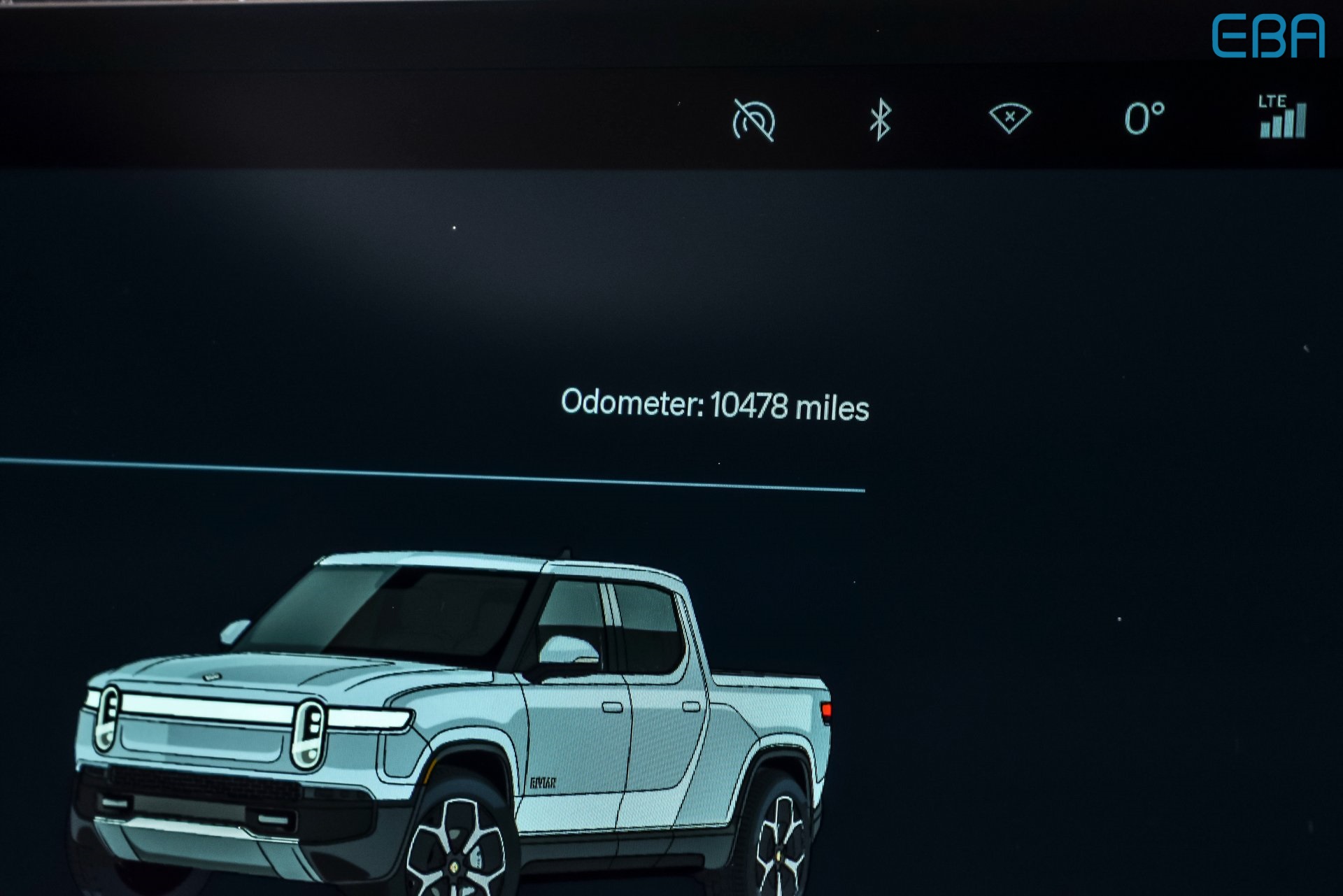 2024 Rivian R1T Adventure Image 6 of 29