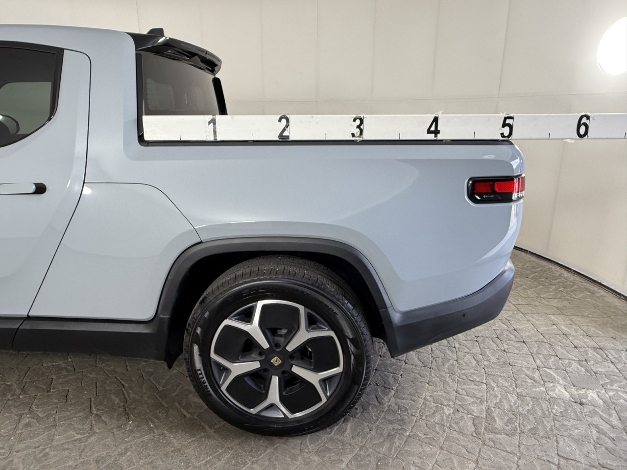 2024 Rivian R1T Adventure Image 21 of 21