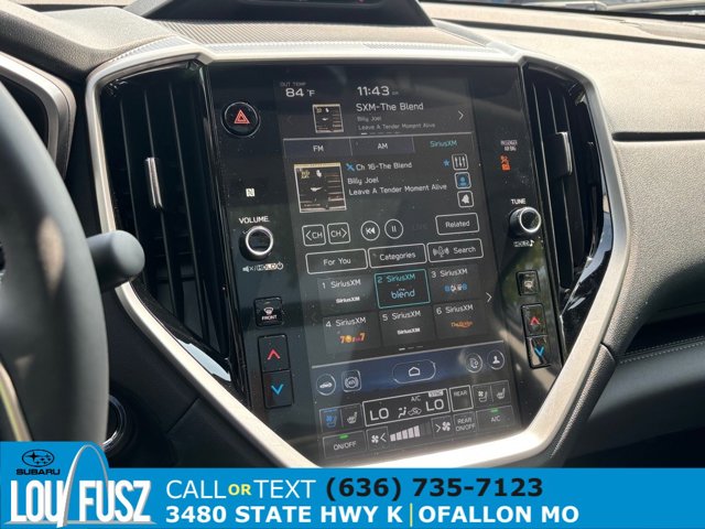 Vehicle image 8 of 32