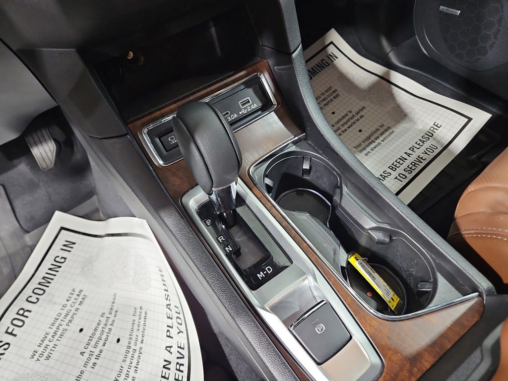 2024 Subaru Ascent Touring Image 23 of 31