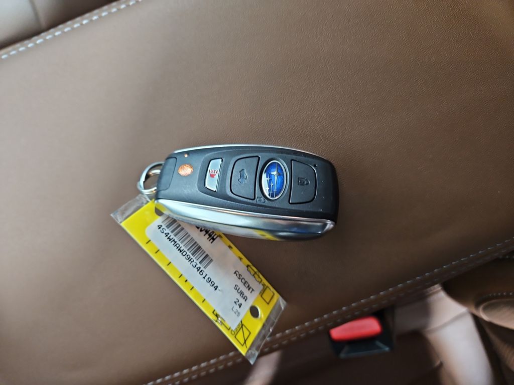 2024 Subaru Ascent Touring Image 26 of 31