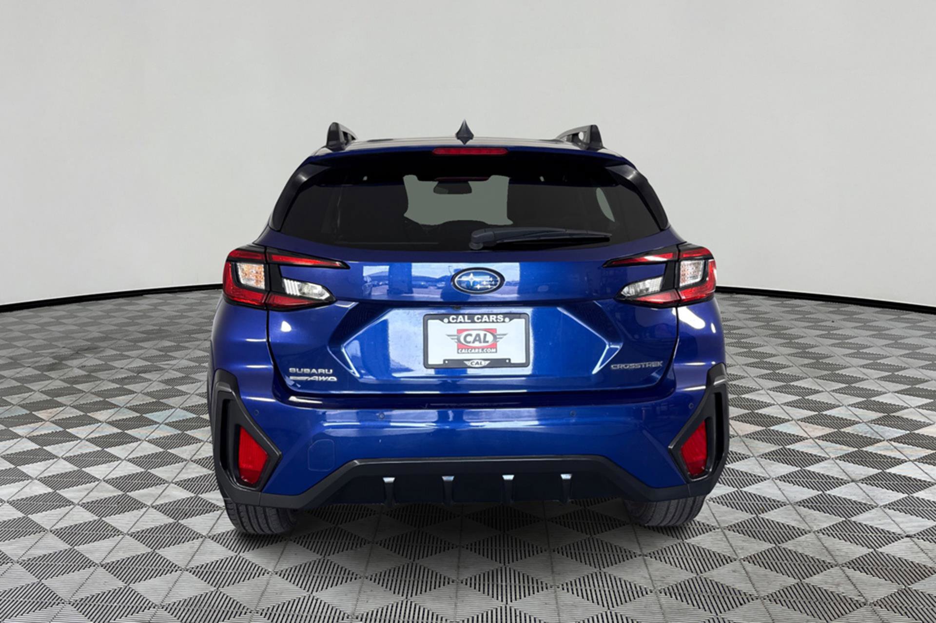 2024 Subaru Crosstrek Limited Image 5 of 27