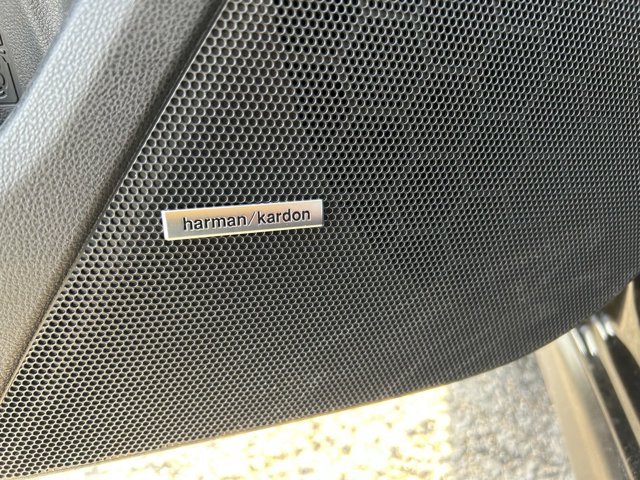 Vehicle image 14 of 37