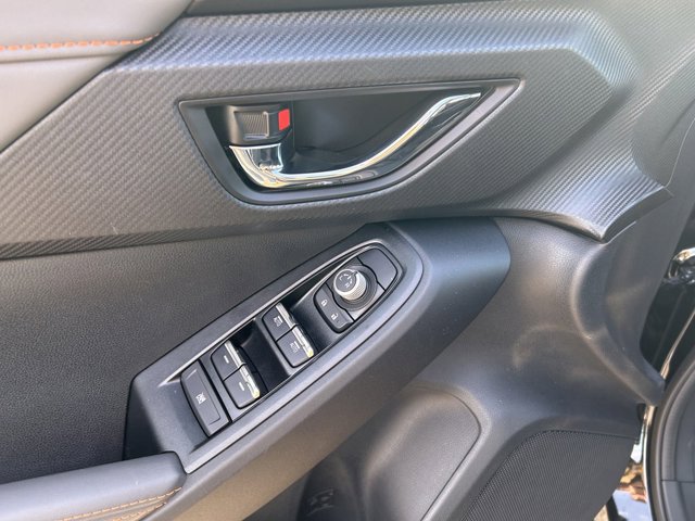 Vehicle image 13 of 37