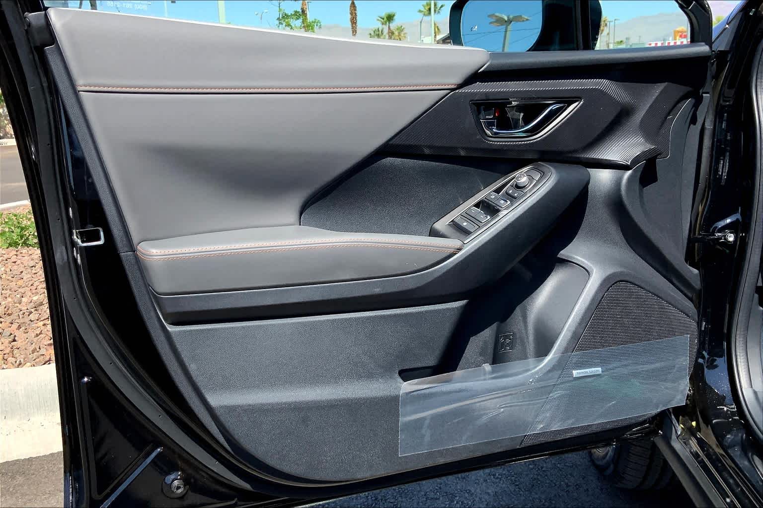 Vehicle image 10 of 22