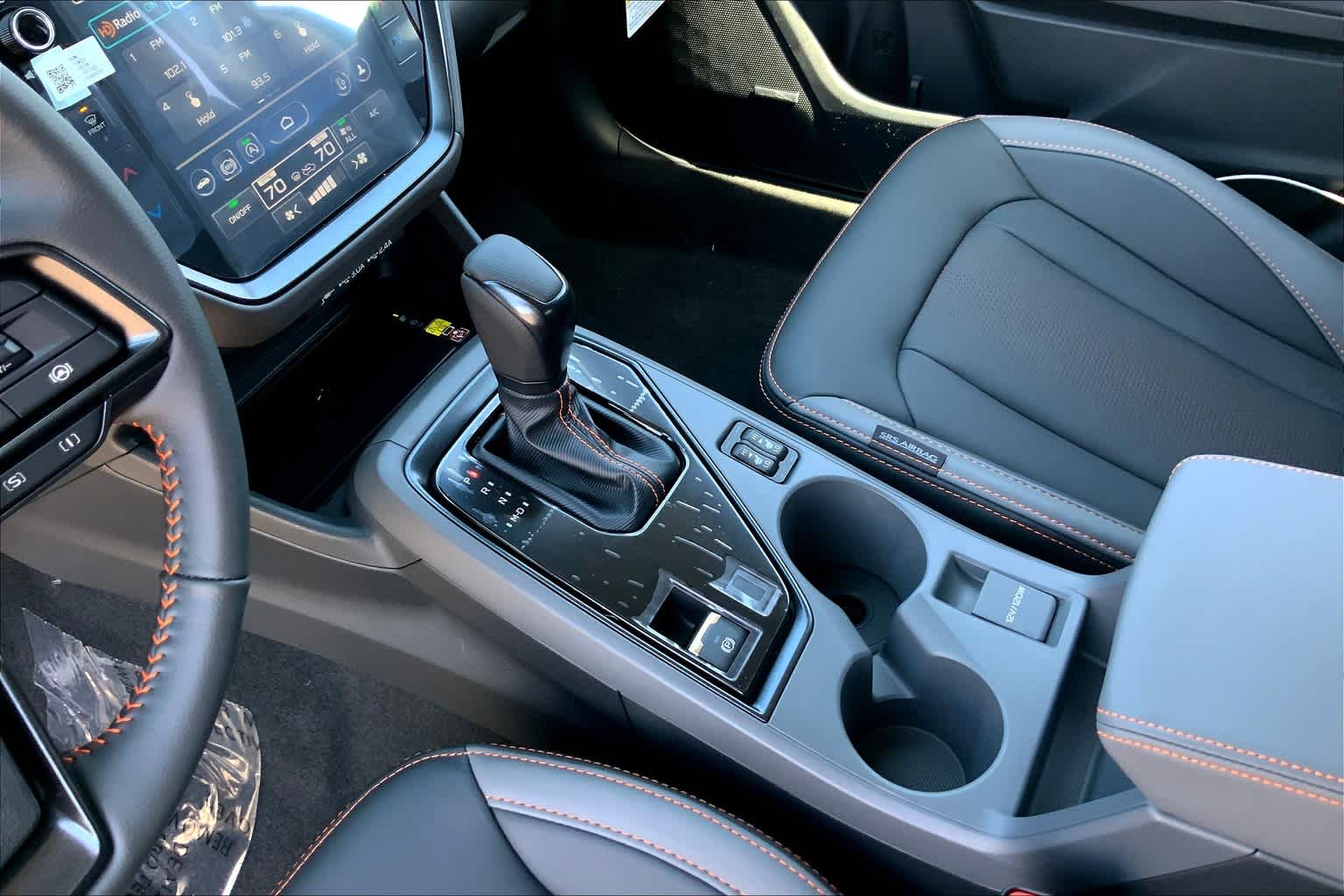 Vehicle image 7 of 22
