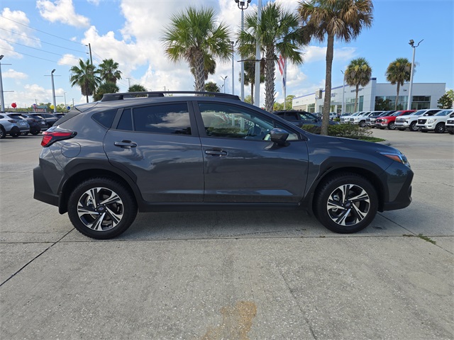 Vehicle image 2 of 28