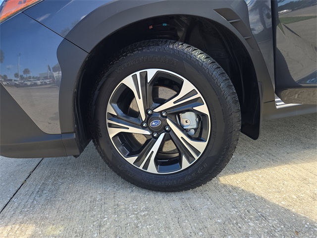 Vehicle image 6 of 28