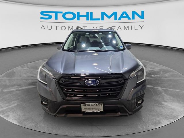 2024 Subaru Forester Premium Image 3 of 39