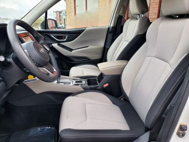 2024 Subaru Forester Base Image 11 of 14