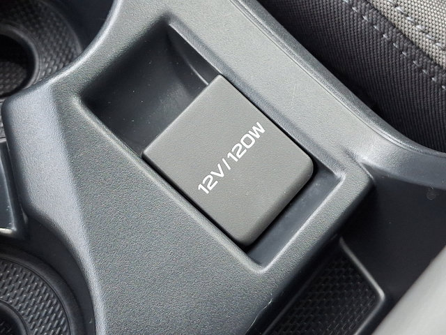 Vehicle image 27 of 30