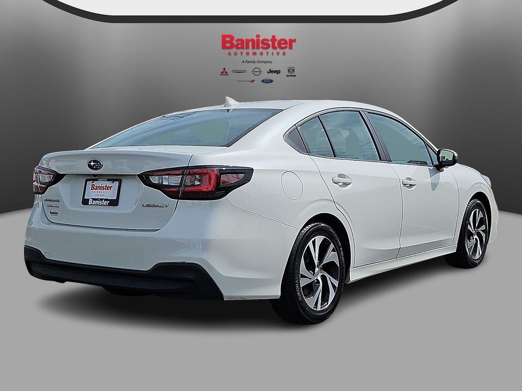 2024 Subaru Legacy Premium Image 3 of 33