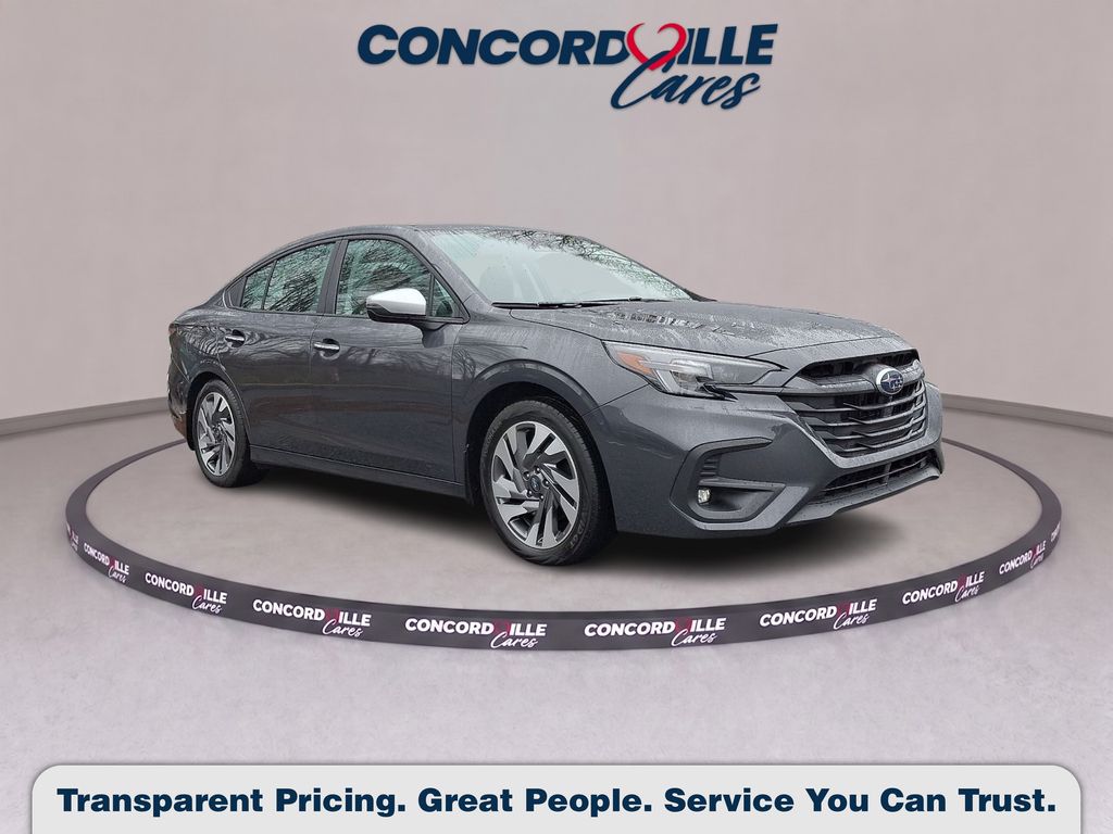 2024 Subaru Legacy Touring XT Image 3 of 33