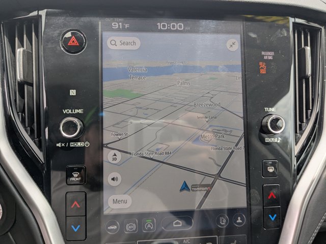 Vehicle image 18 of 28