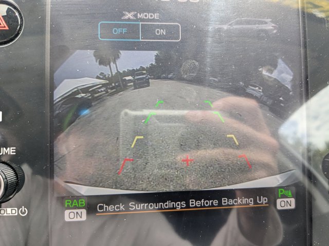 Vehicle image 26 of 28