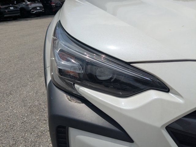 Vehicle image 24 of 28