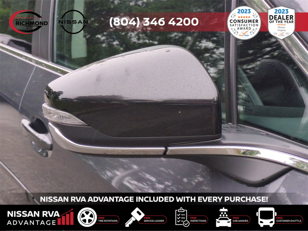 Vehicle image 13 of 31