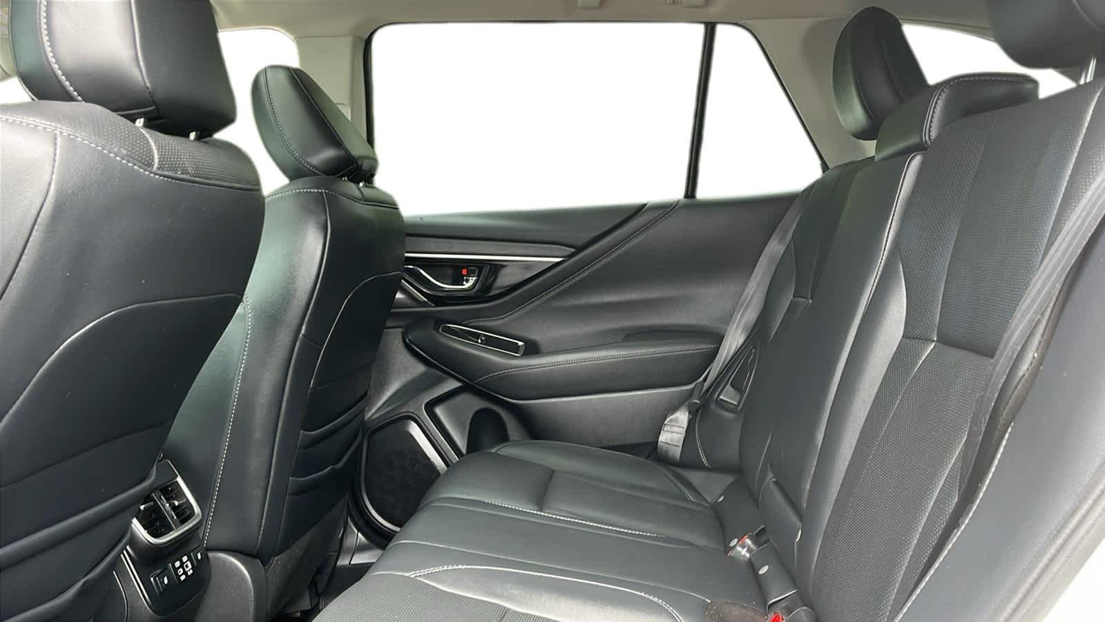 2024 Subaru Outback Touring XT Image 9 of 24