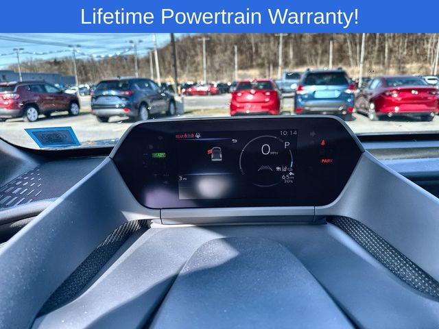 2024 Subaru Solterra Limited Image 22 of 30