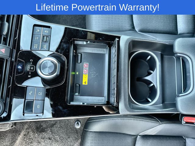 2024 Subaru Solterra Limited Image 30 of 30