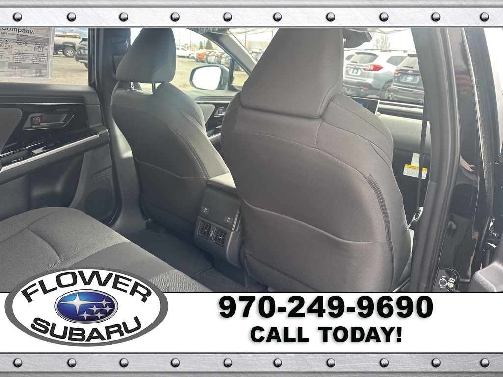 Vehicle image 14 of 23