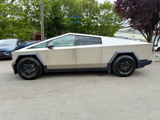 Vehicle image 7 of 32