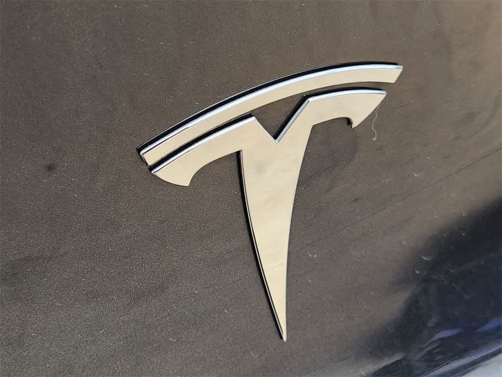 Vehicle image 33 of 33