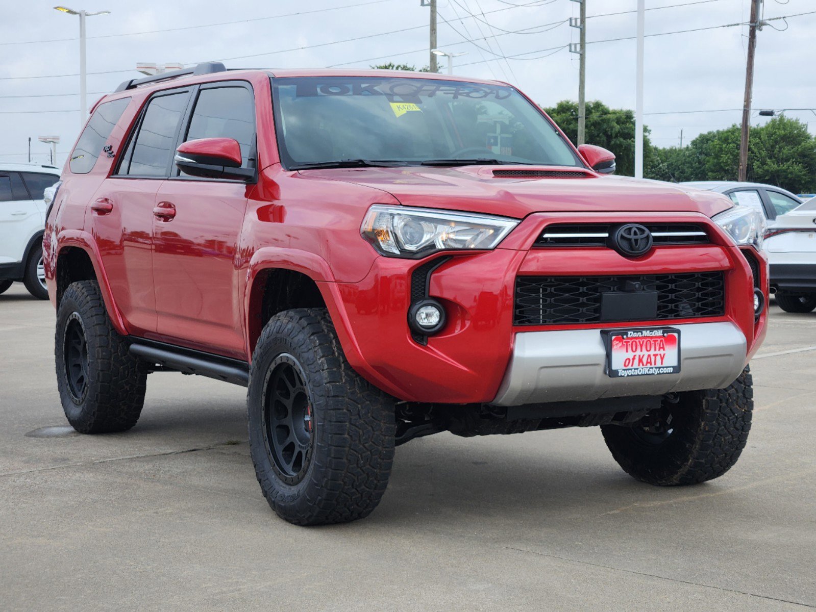 2024 Toyota 4Runner Image 2 of 25