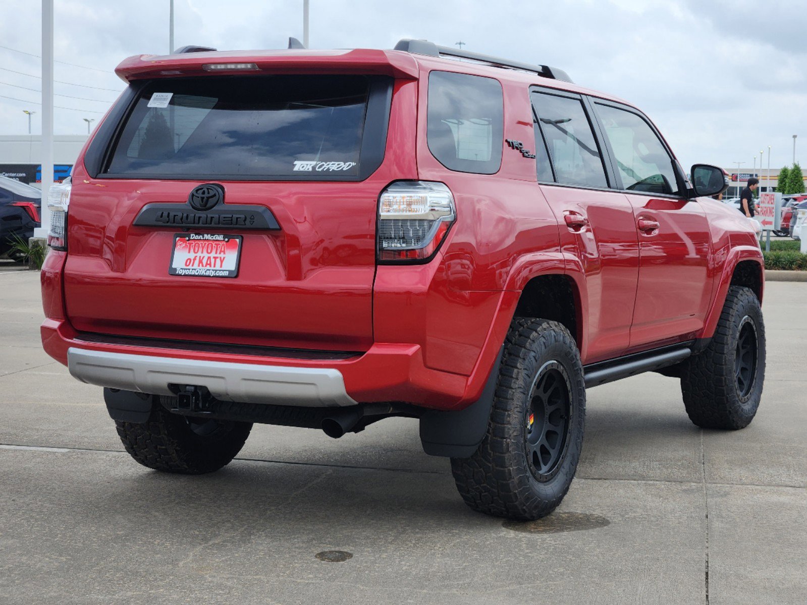 2024 Toyota 4Runner Image 3 of 25