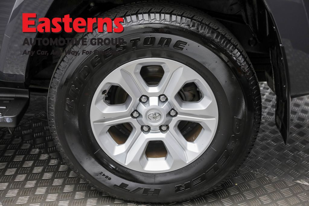 2024 Toyota 4Runner SR5 Image 42 of 63