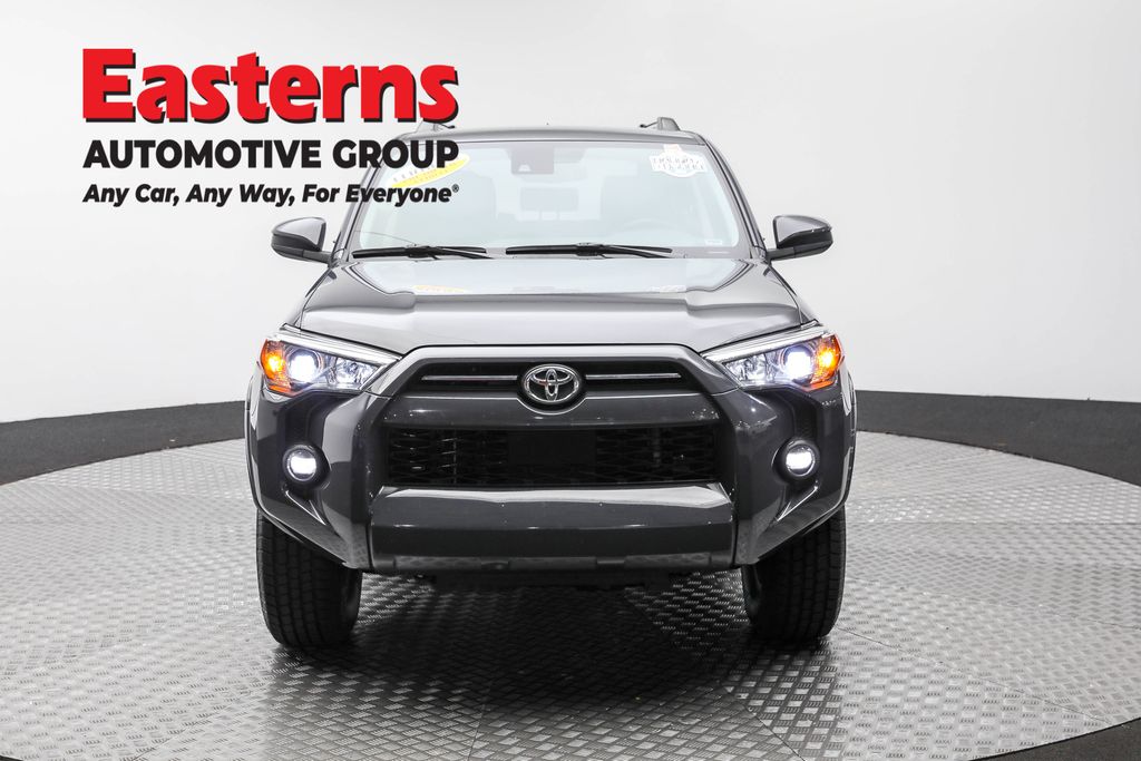 2024 Toyota 4Runner SR5 Image 9 of 63